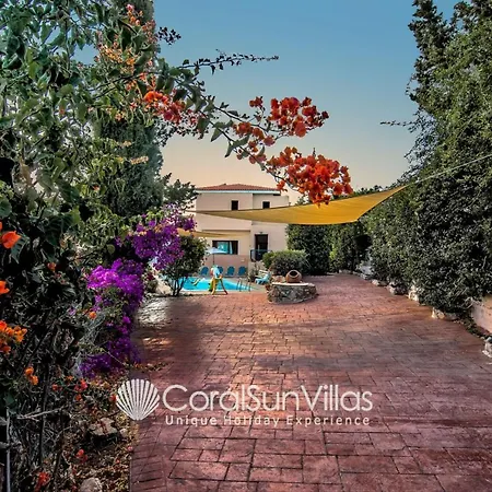 Wonderful Quiet Area, Completely Privacy, Large Private Pool, Colourful Garden Peyia