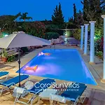 Wonderful Quiet Area, Completely Privacy, Large Private Pool, Colourful Garden Villa