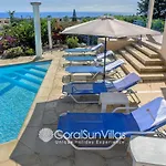 Wonderful Quiet Area, Completely Privacy, Large Private Pool, Colourful Garden Villa *