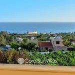 Wonderful Quiet Area, Completely Privacy, Large Private Pool, Colourful Garden Villa *