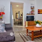 Wonderful Quiet Area, Completely Privacy, Large Private Pool, Colourful Garden Pegeia